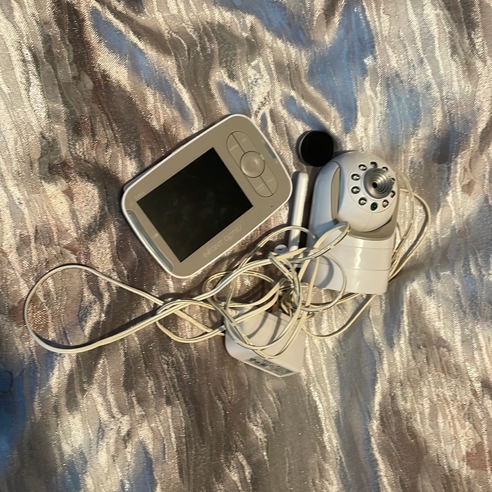Infant Optics Baby Monitor